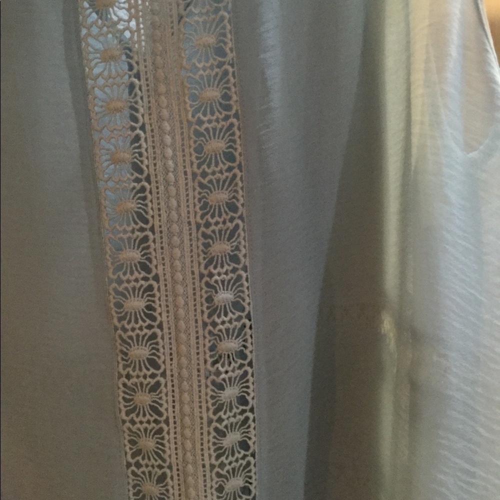 Crescent Tank Top - Picture 4 of 4
